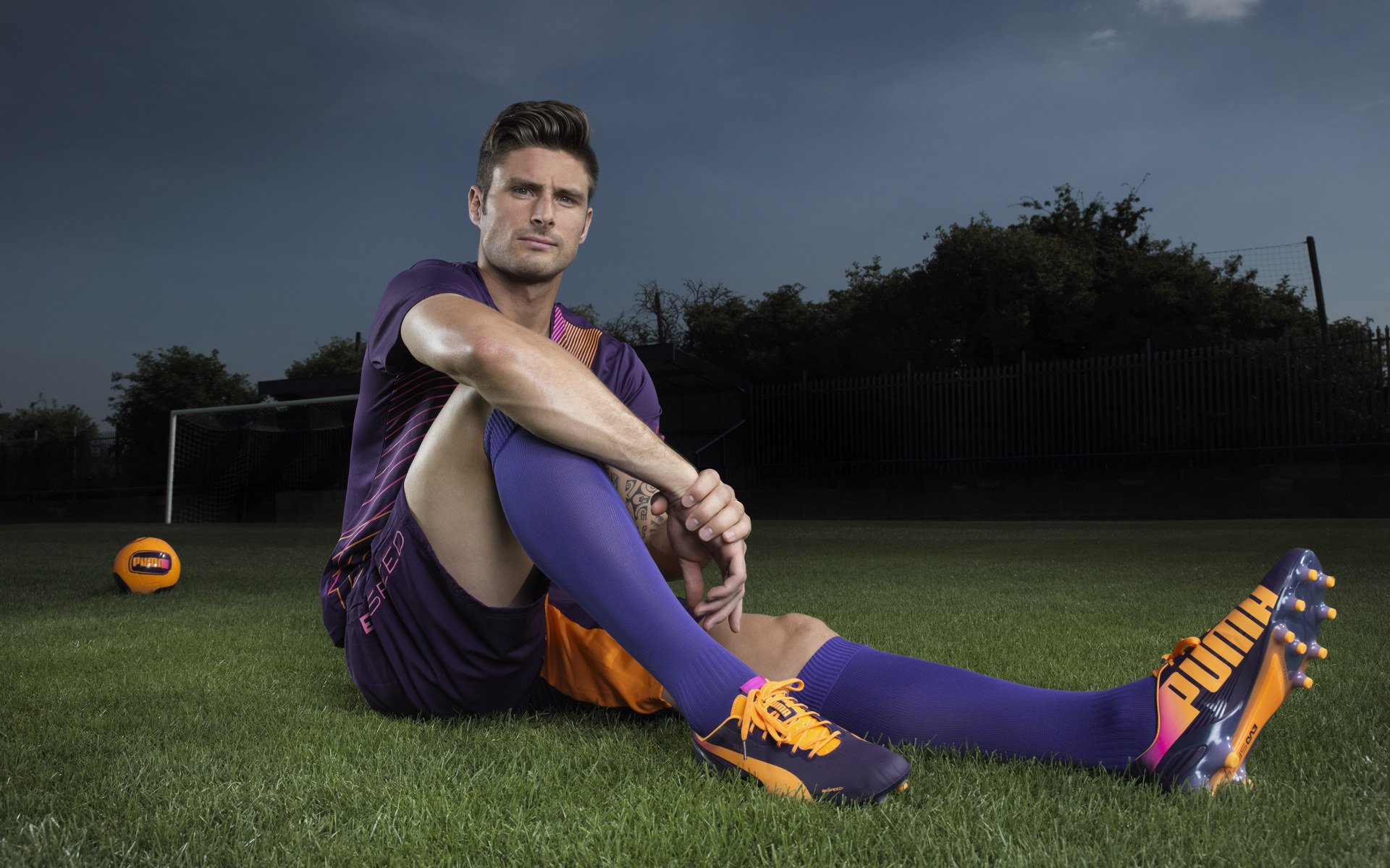 开云体育网站-“金牛区城北体育馆:运动舞蹈赛,舞者们用汗水编织精彩的节奏”